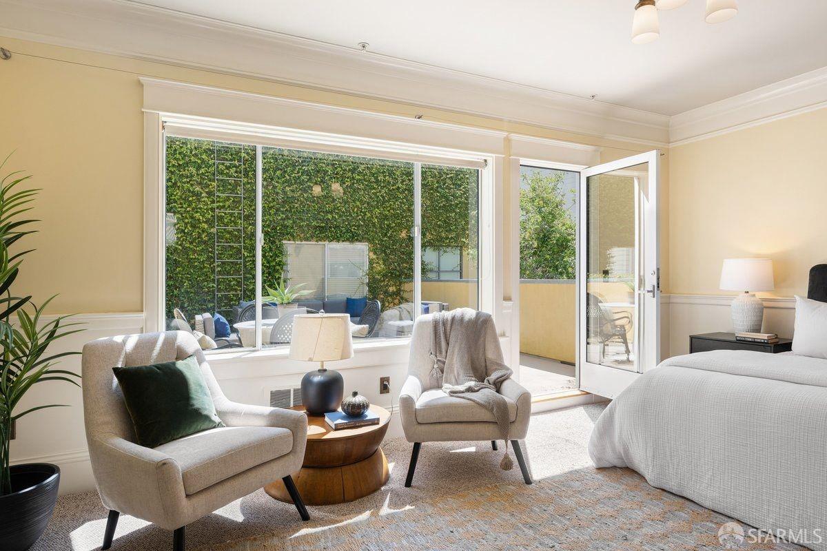 2773 Folsom Street # 201