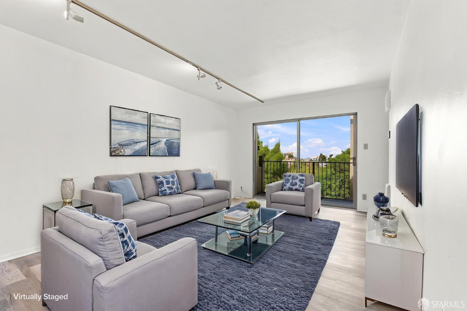 425 Orange Street # 313