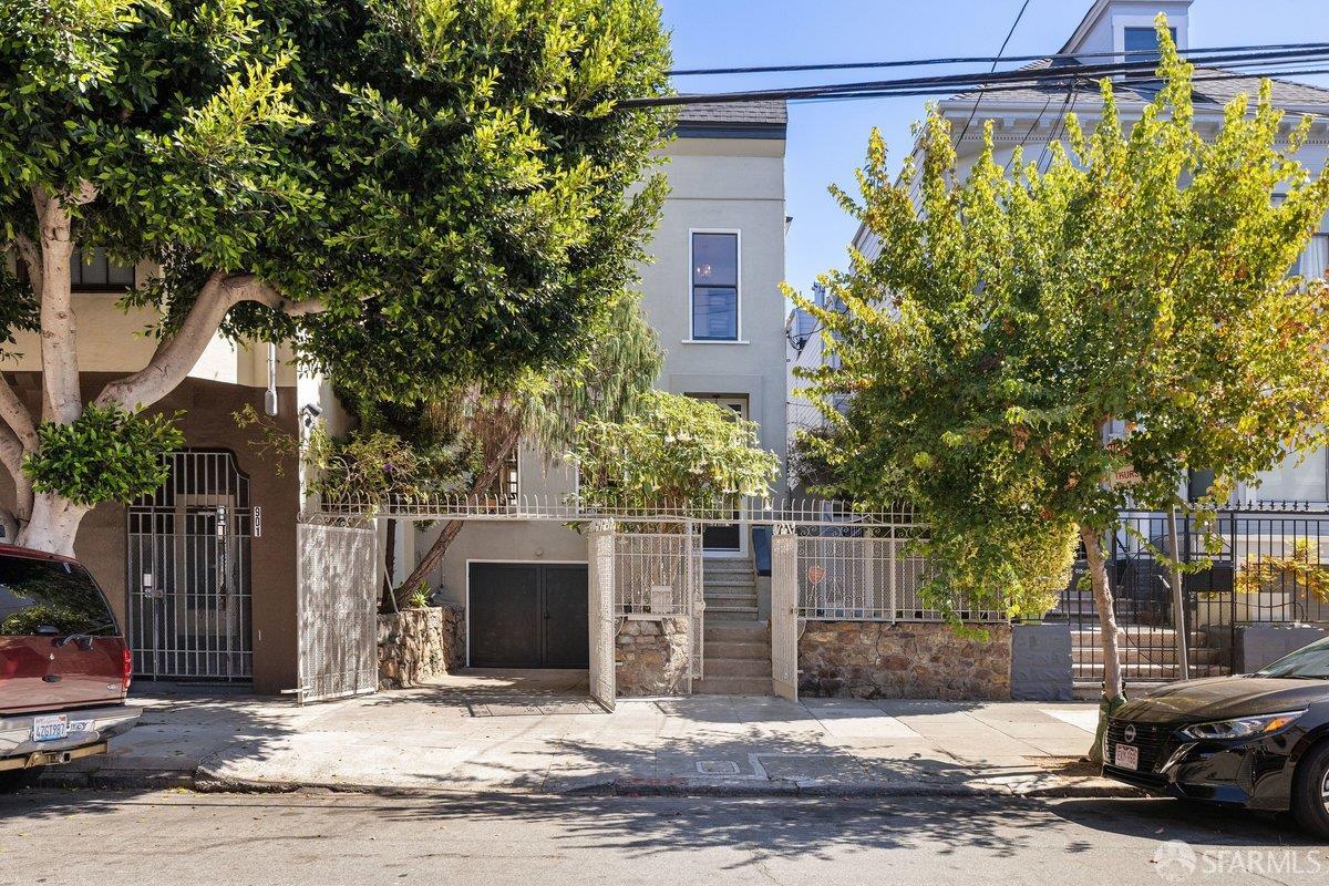 907 Treat Avenue