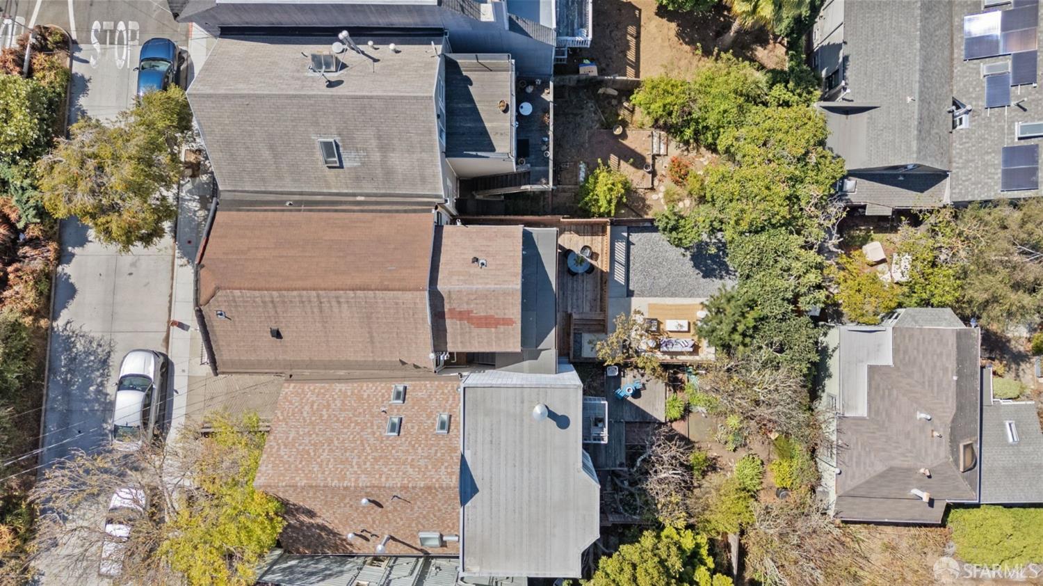90 Peralta Avenue