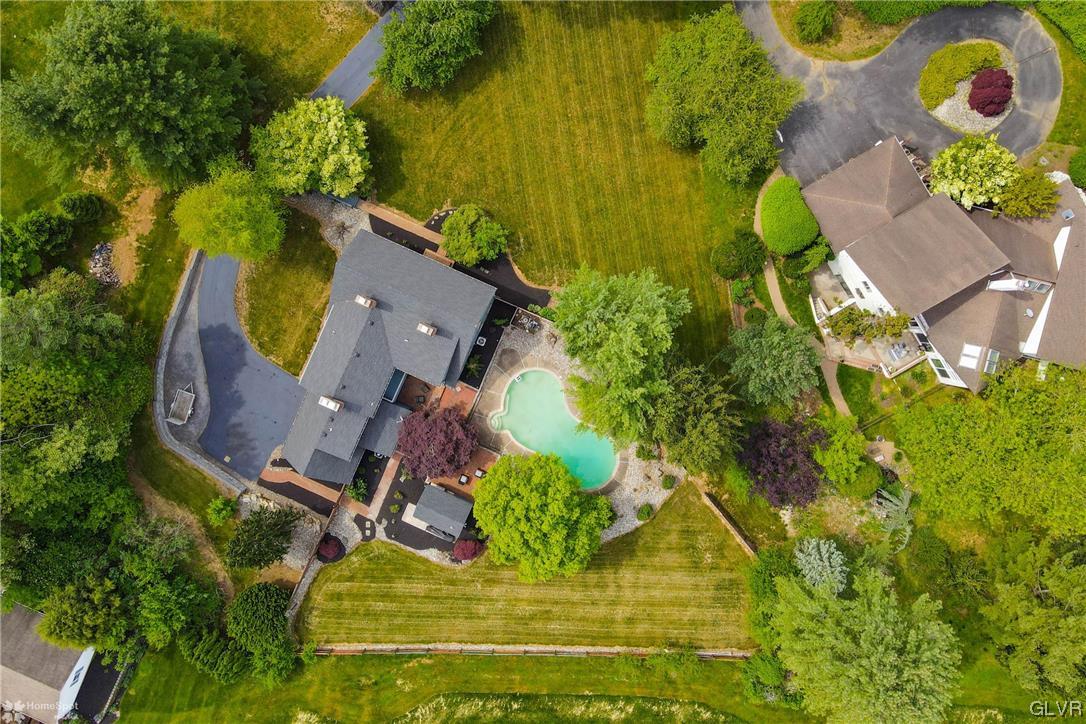 2452 Riverbend Road