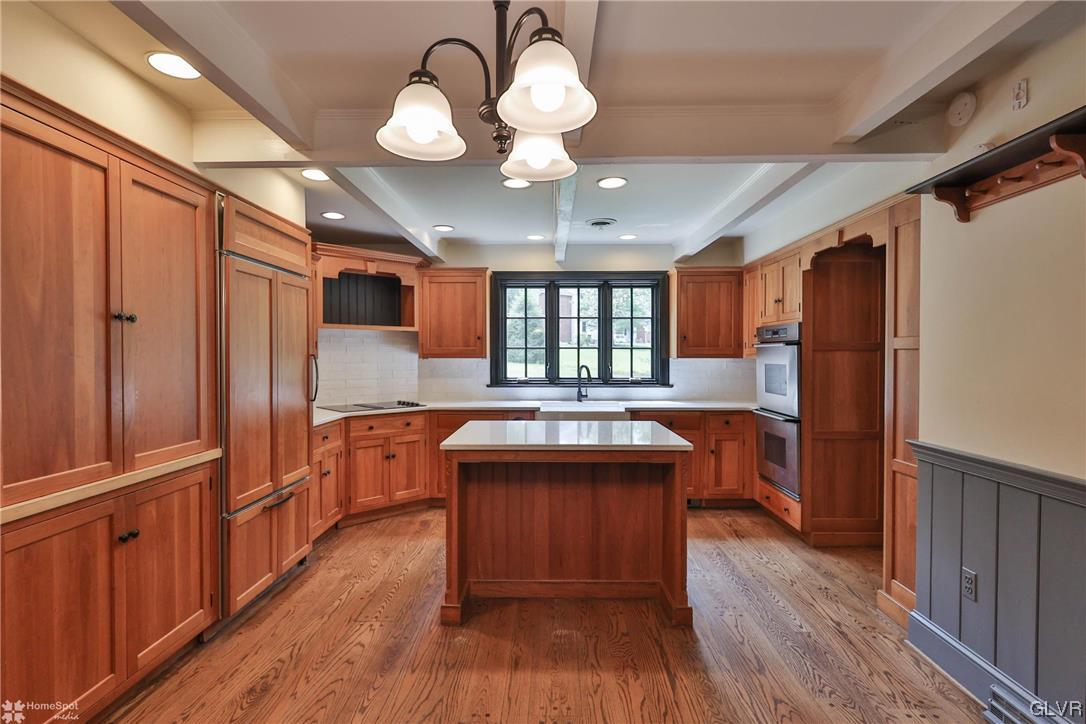 2452 Riverbend Road