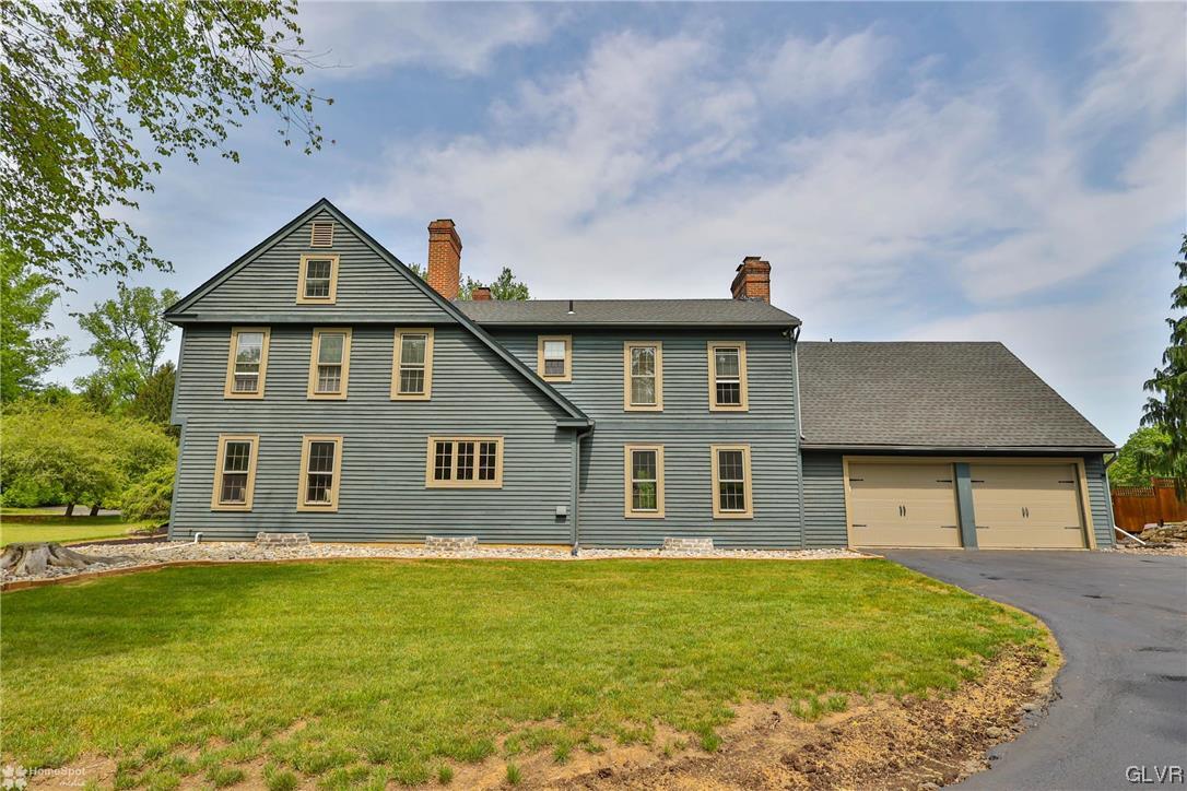2452 Riverbend Road