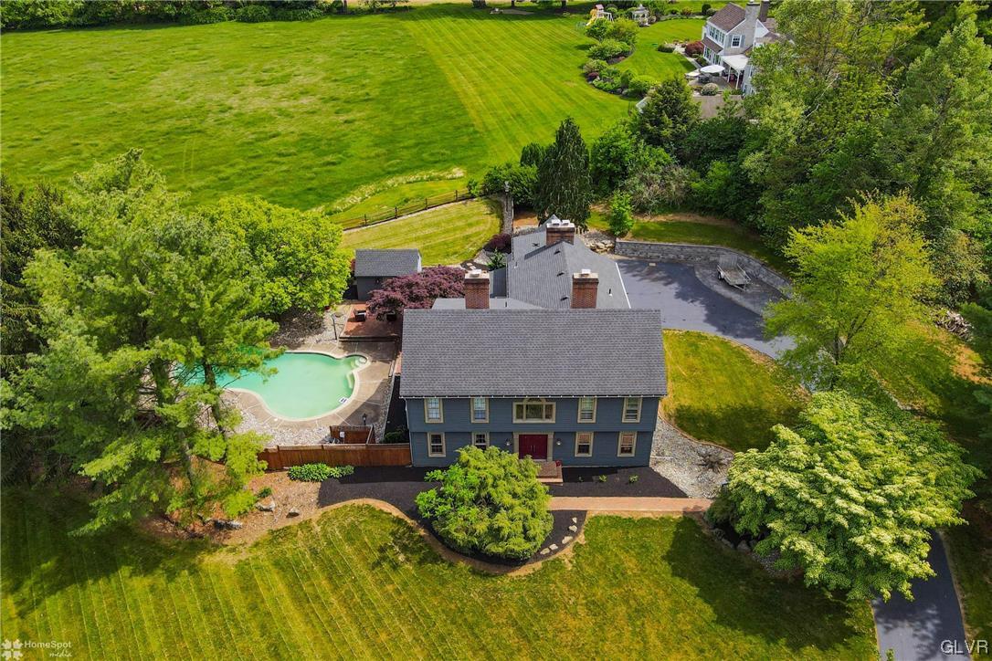 2452 Riverbend Road
