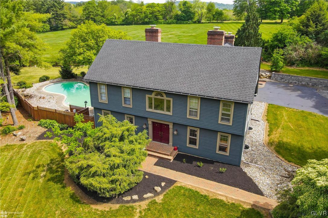 2452 Riverbend Road