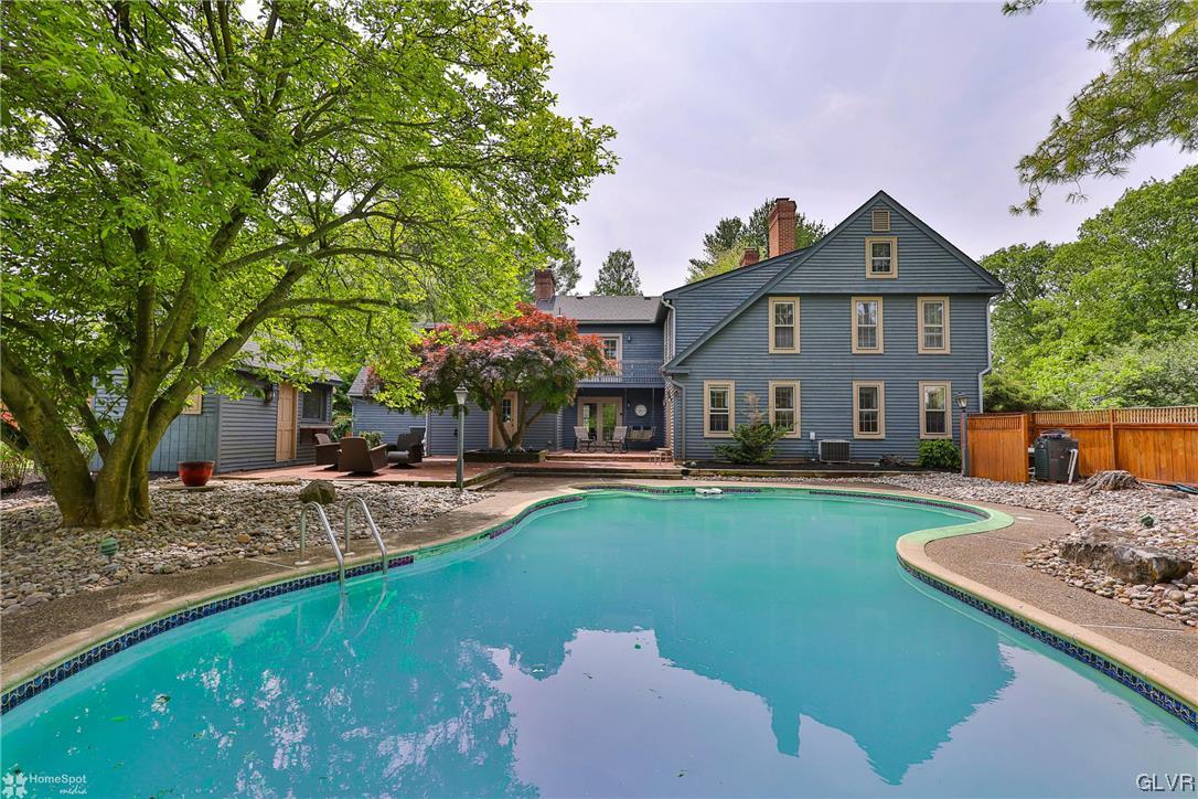2452 Riverbend Road