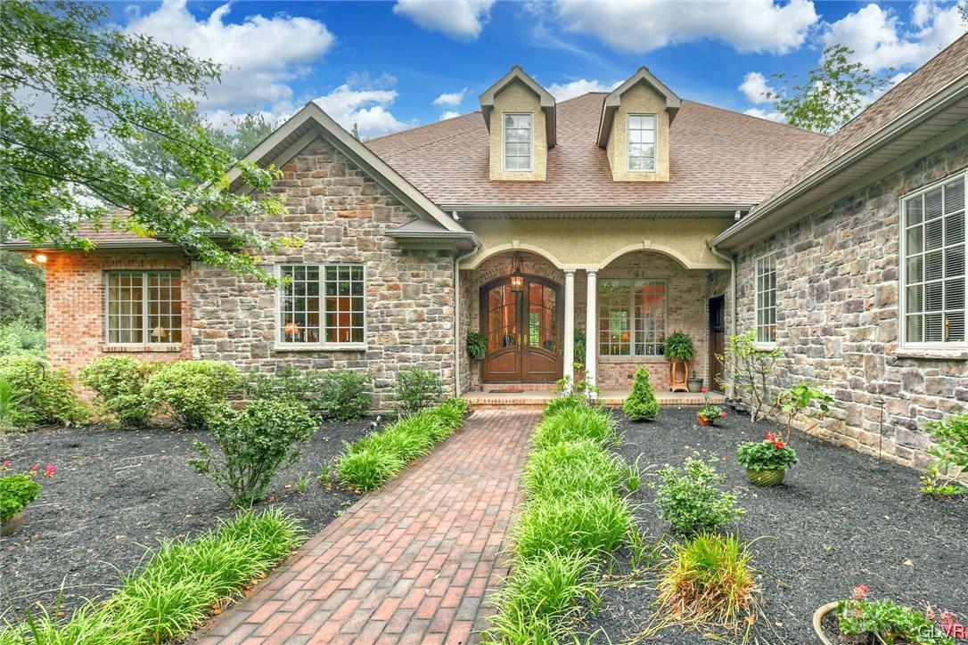 1219 Evergreen Road