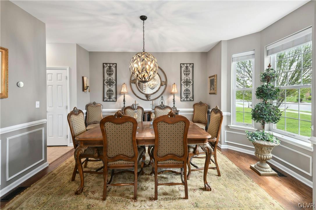 4464 Whitetail Drive