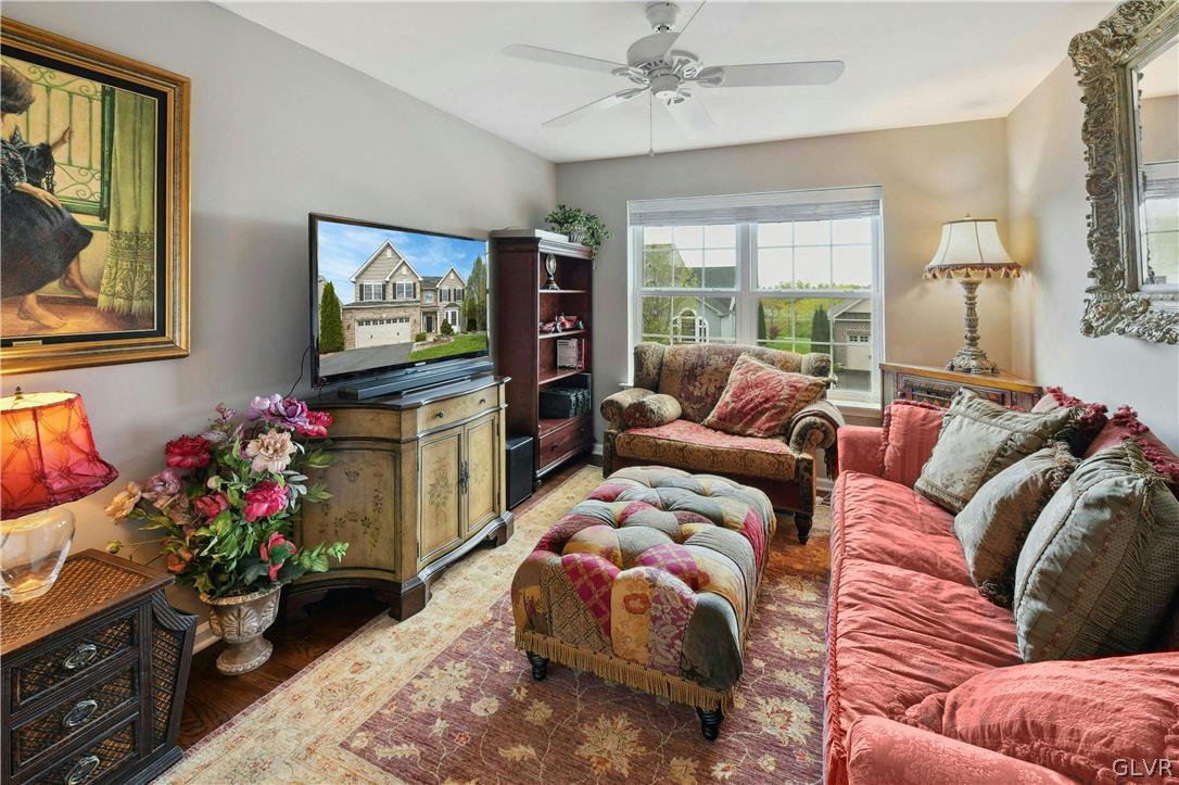 4464 Whitetail Drive
