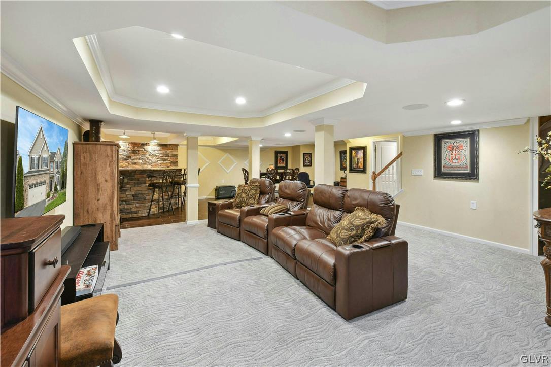 4464 Whitetail Drive