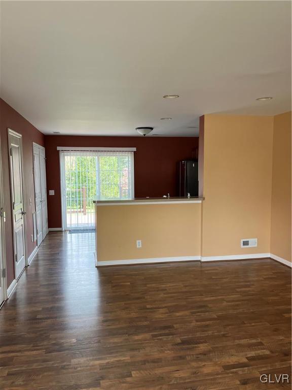 1396 Artisan Court