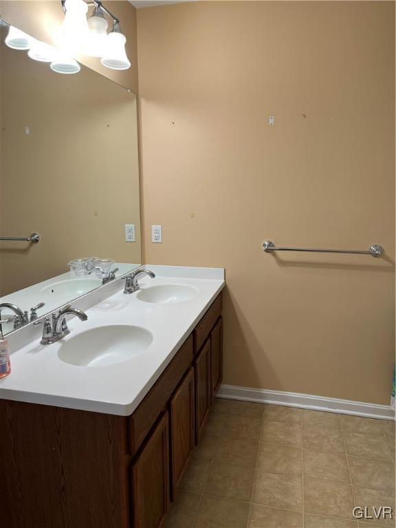 1396 Artisan Court