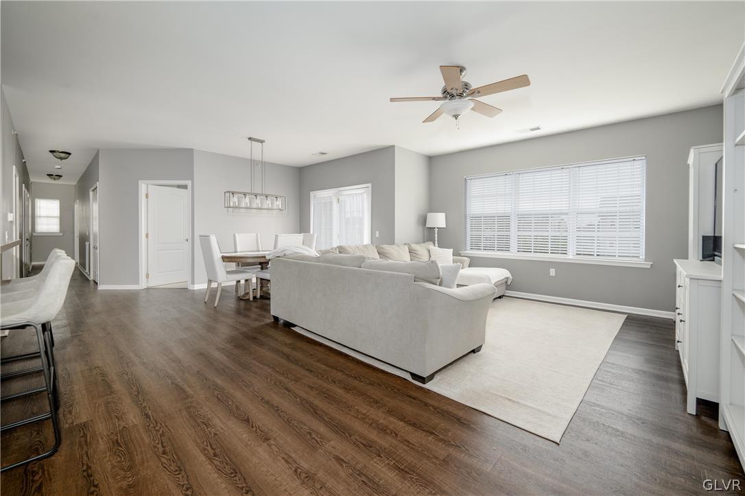 6885 Pioneer Drive