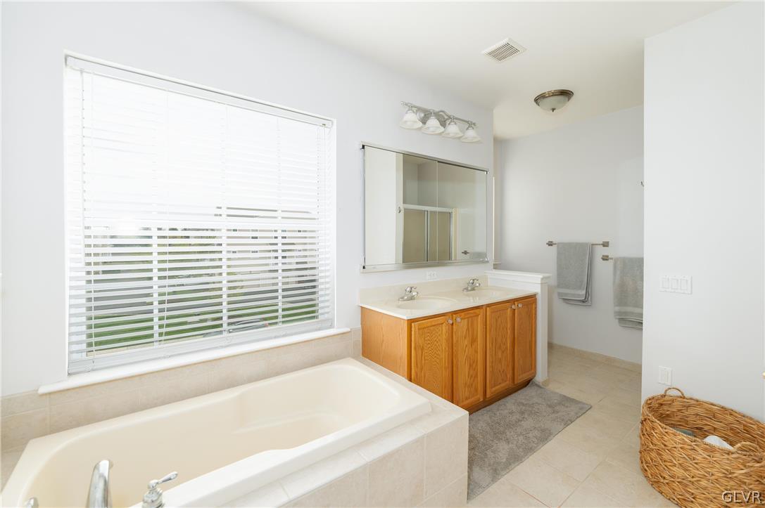 6885 Pioneer Drive