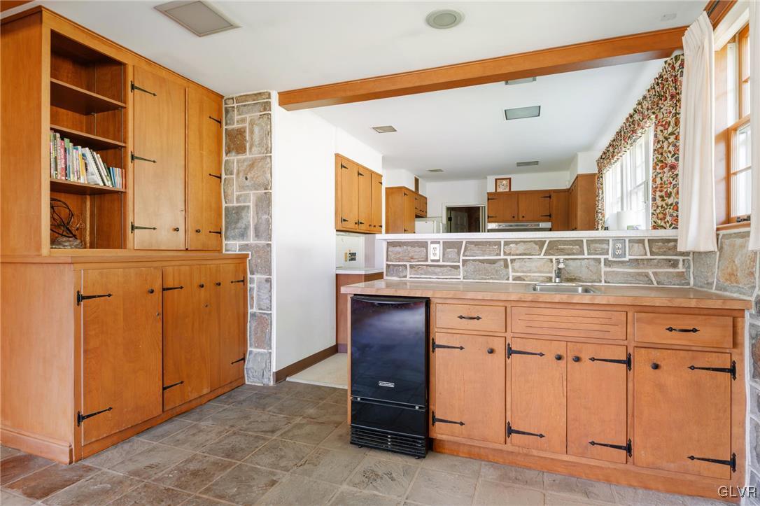 2545 Riverbend Road