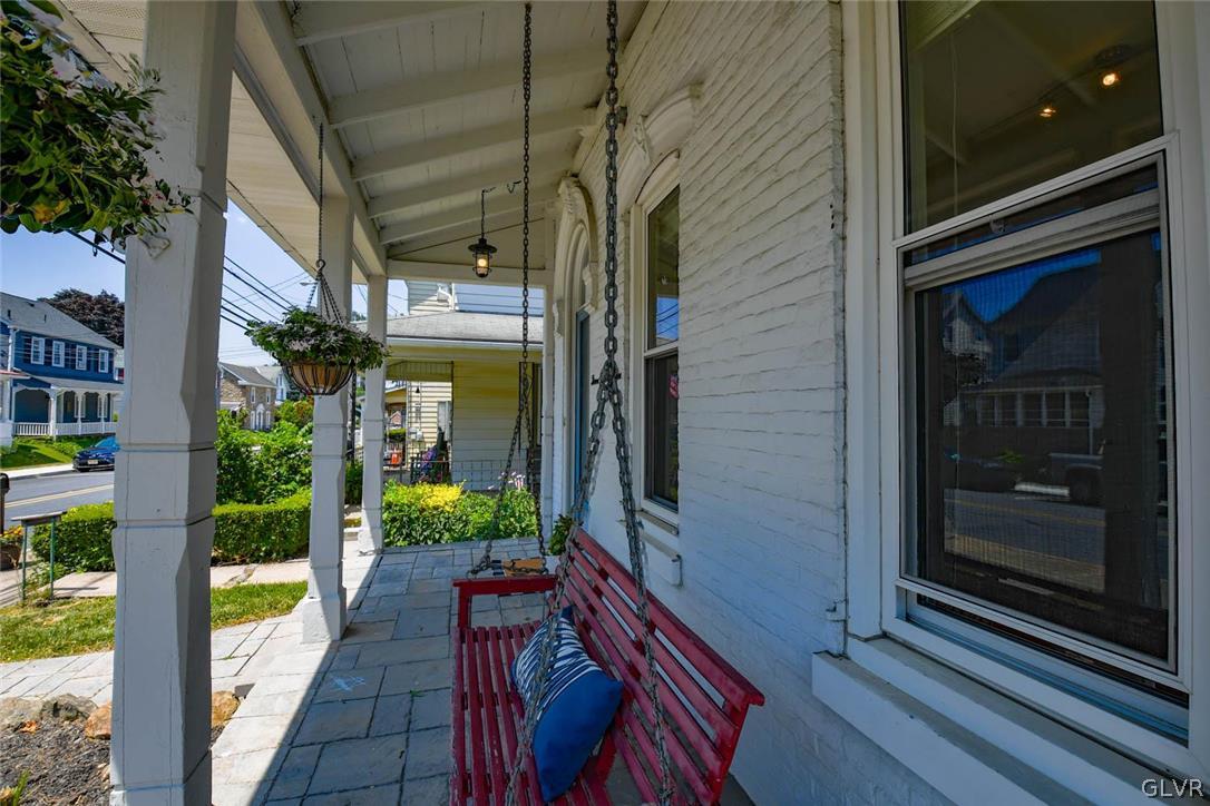 329 Franklin Street