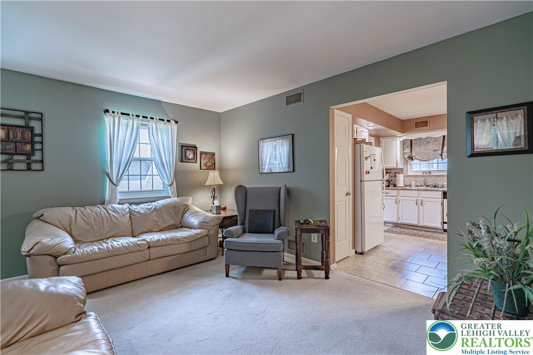 2810 Rolling Green Place