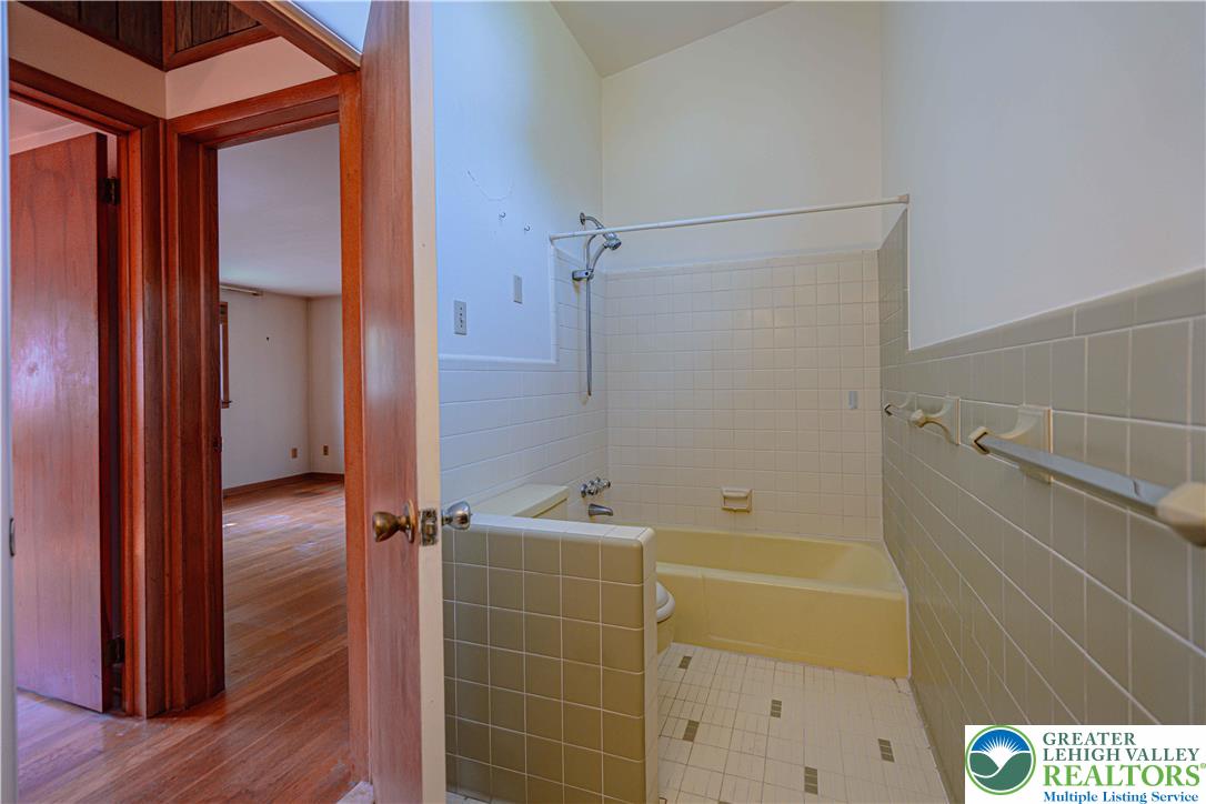 1422 Beverly Hills