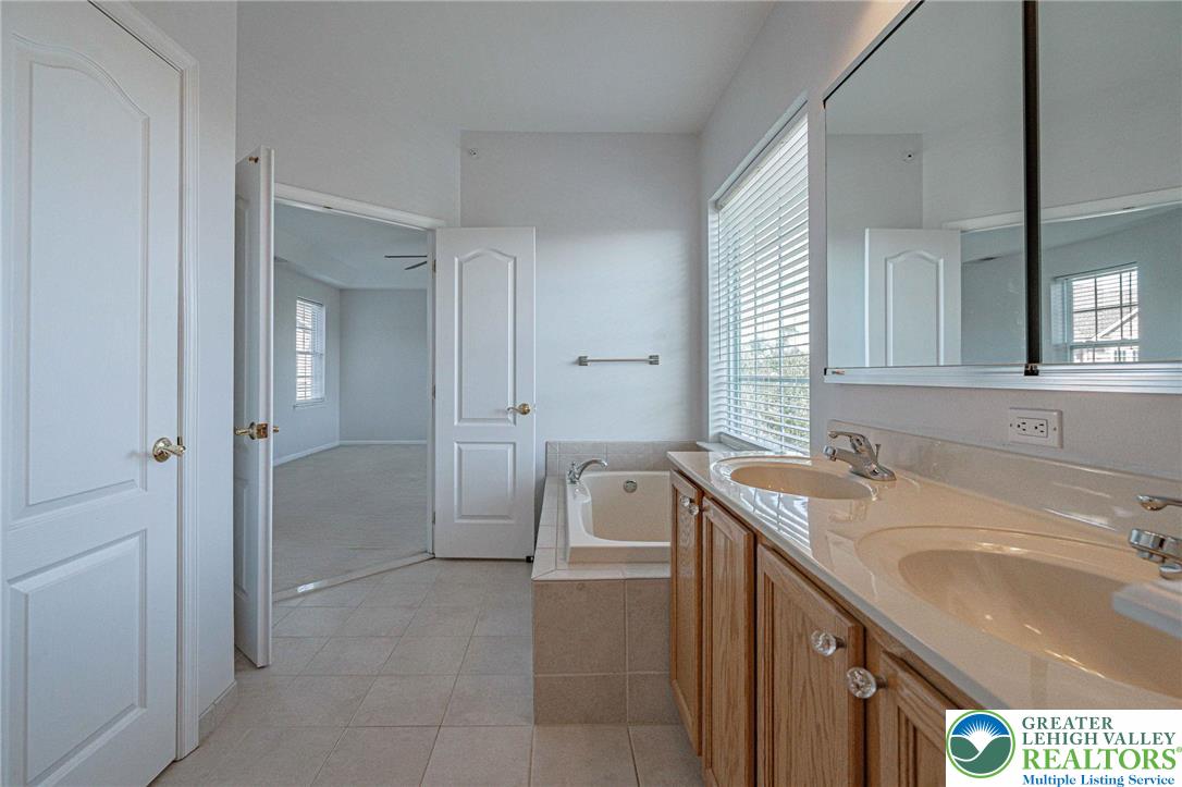 6885 Pioneer Drive
