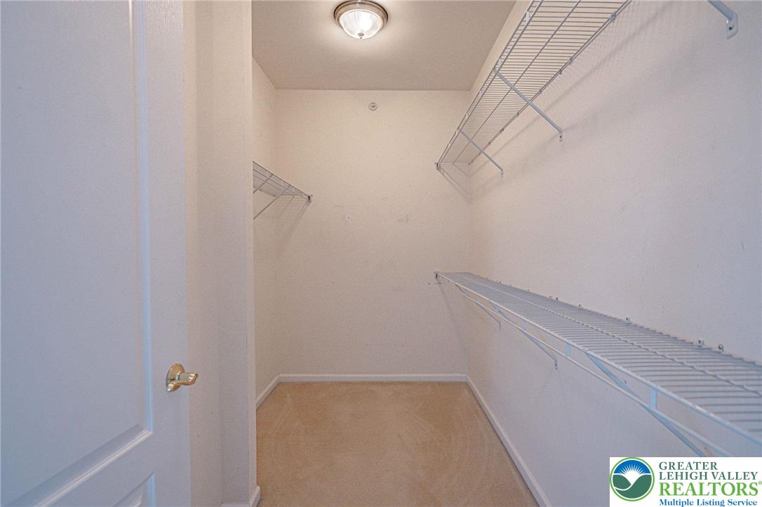 6885 Pioneer Drive