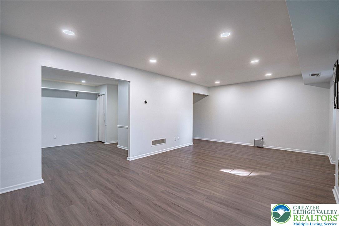 2777 Springhaven Place