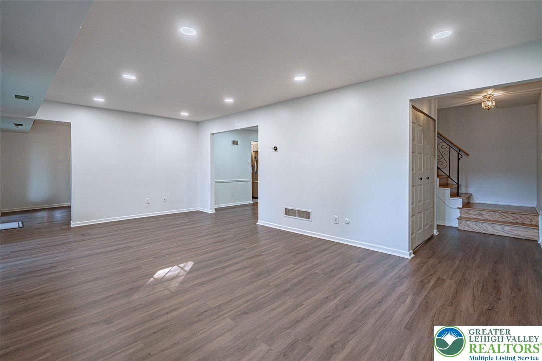 2777 Springhaven Place