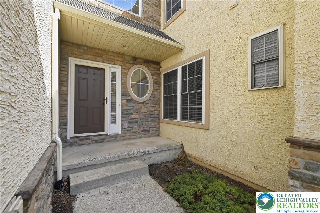 2493 Thistle Road