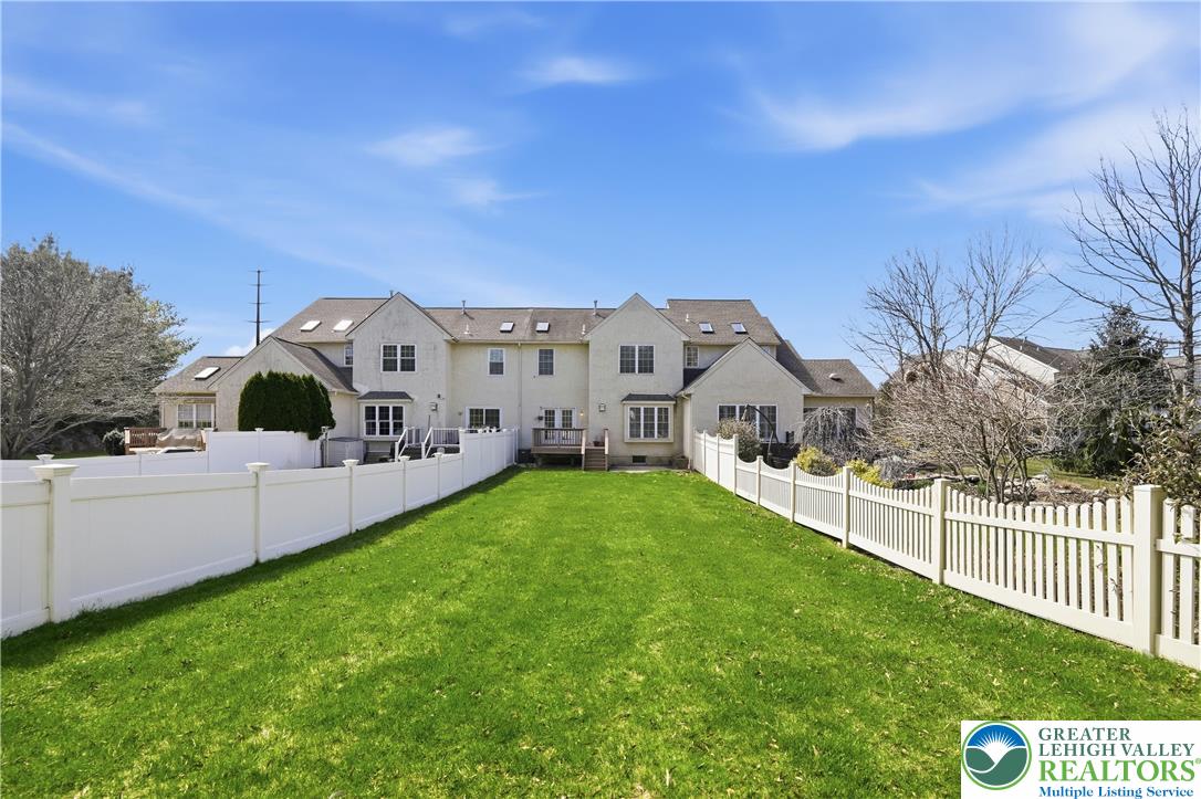 2493 Thistle Road