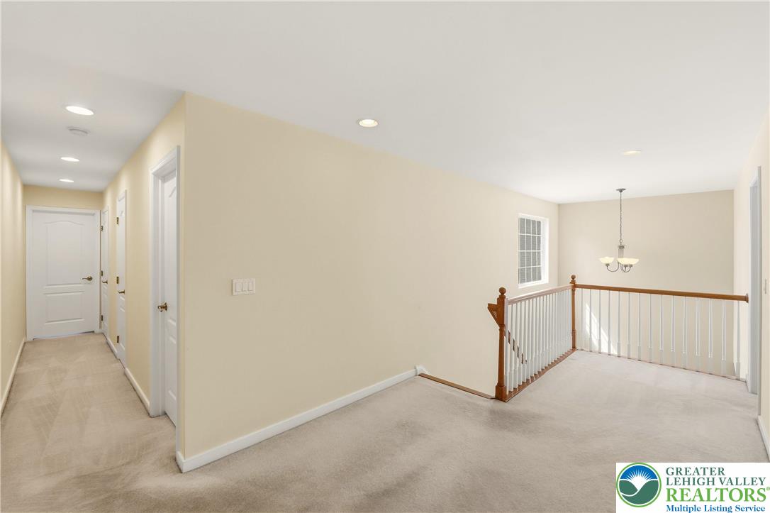 2493 Thistle Road