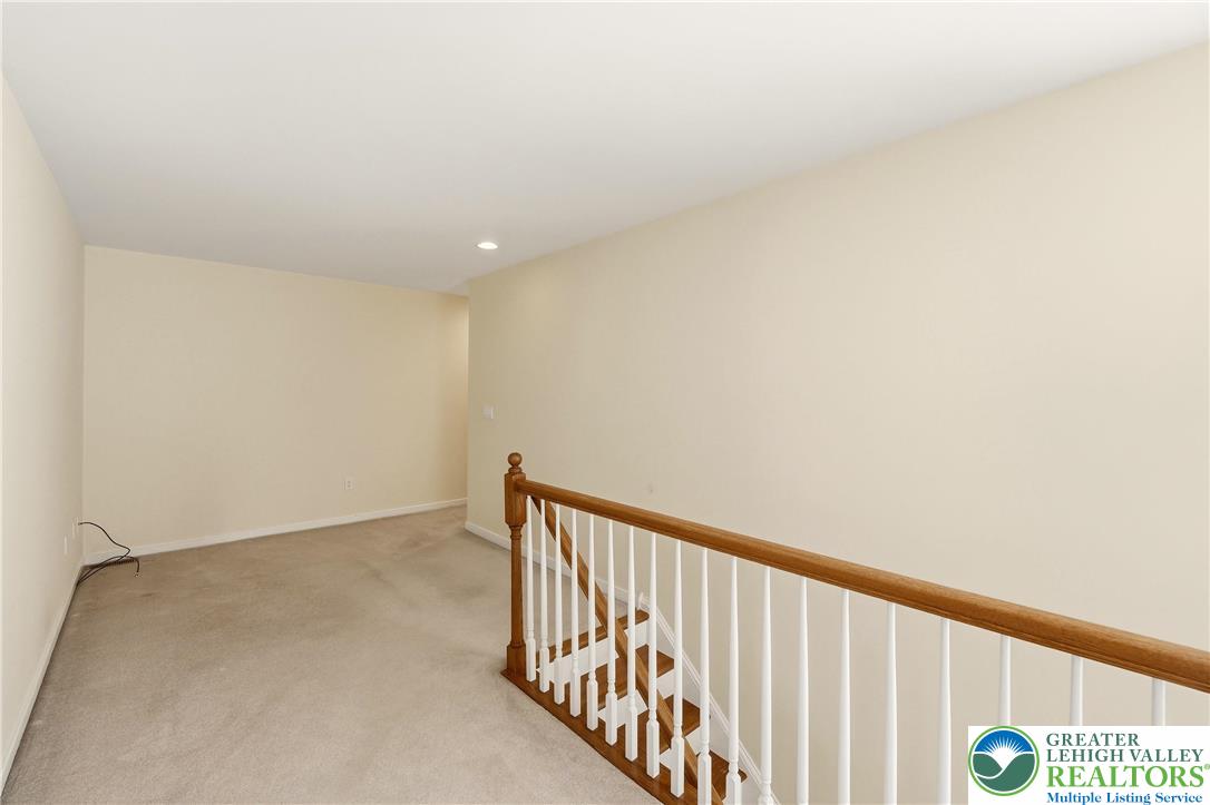 2493 Thistle Road