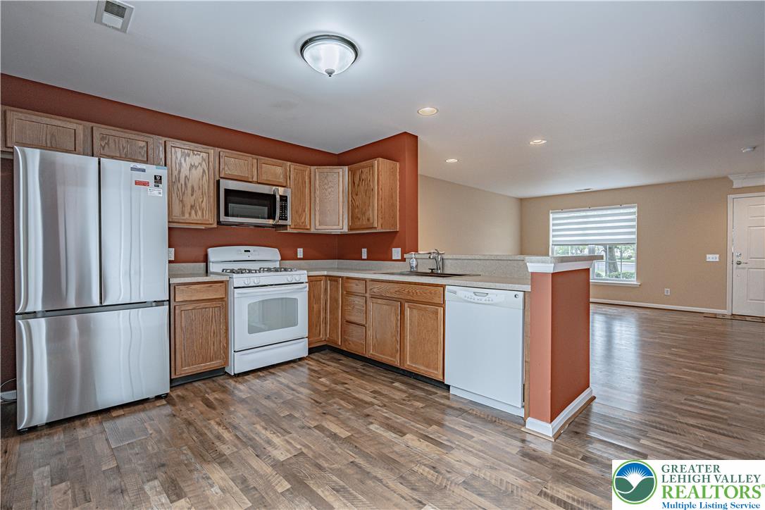 1396 Artisan Court