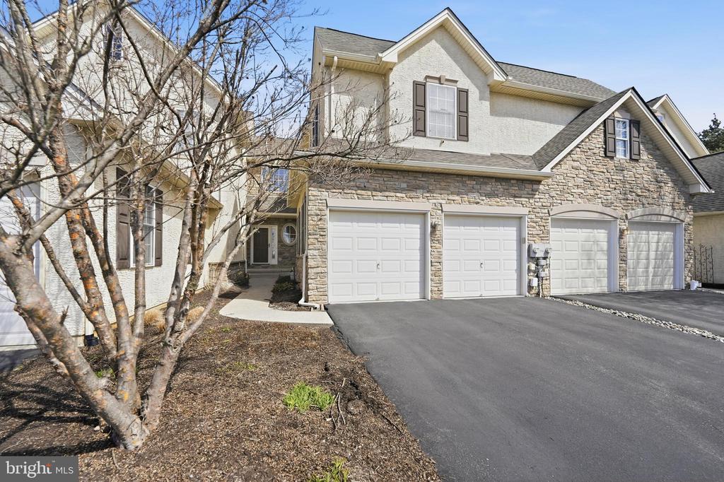 2493 THISTLE ROAD