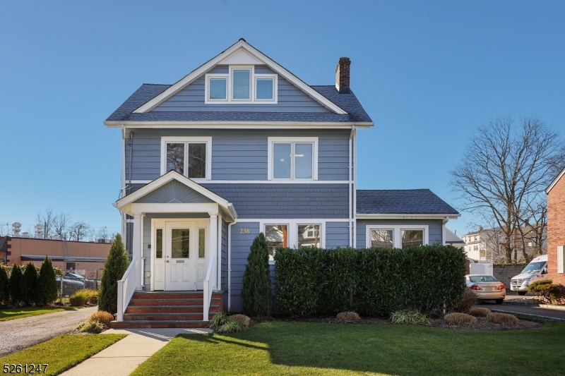 238 Saint Paul St