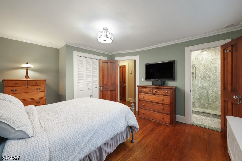 650 Coleman Pl
