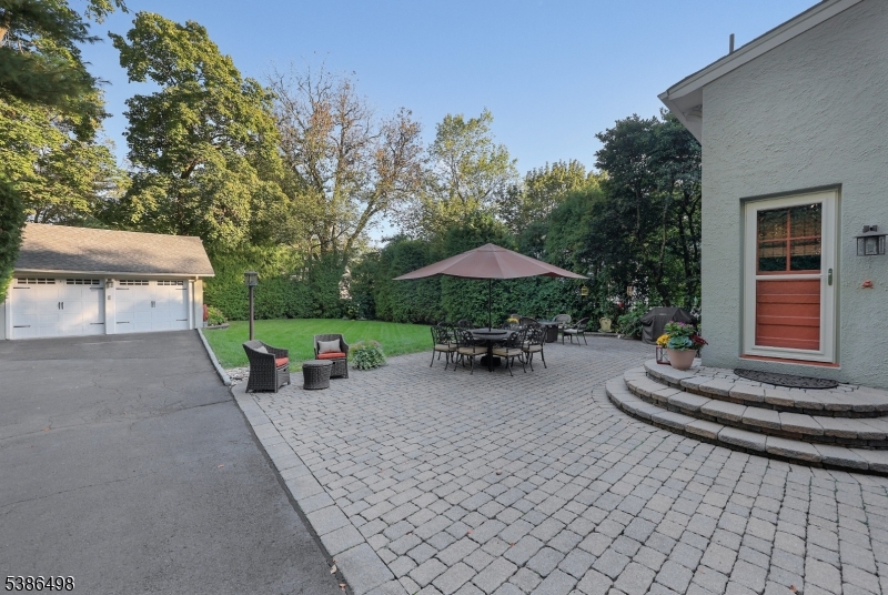 141 Brightwood Ave