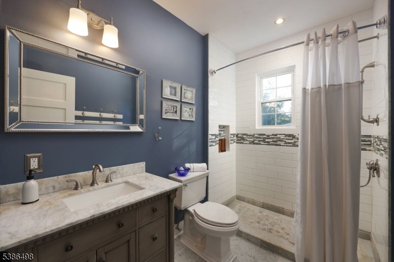 141 Brightwood Ave