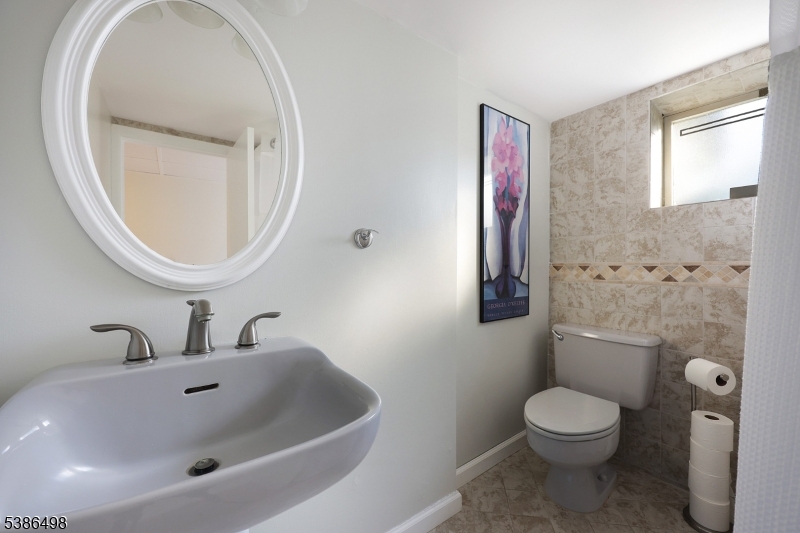 141 Brightwood Ave