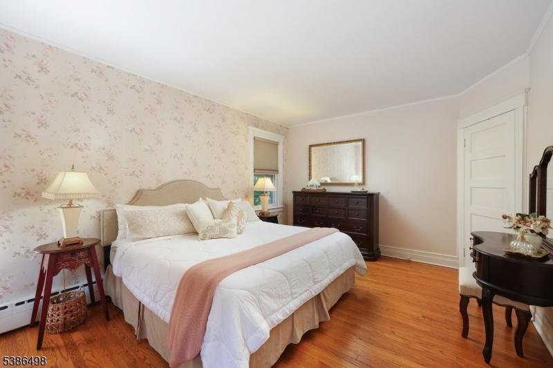 141 Brightwood Ave