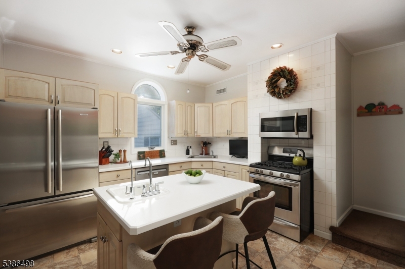 141 Brightwood Ave