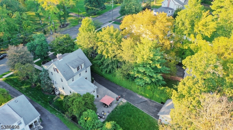 141 Brightwood Ave