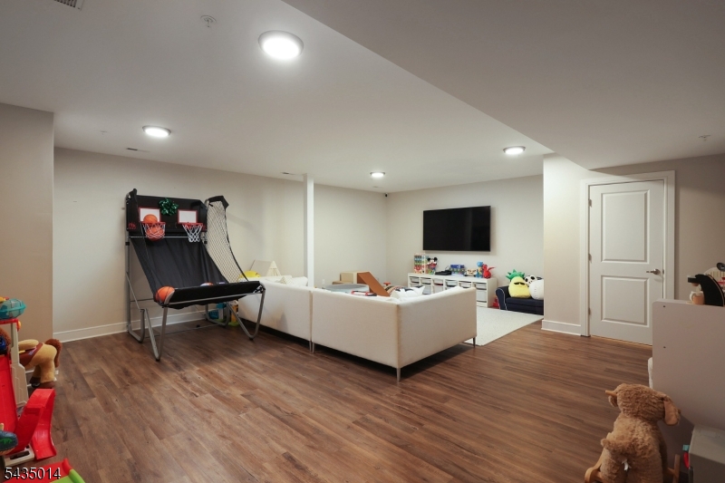 232 South St, Unit 3