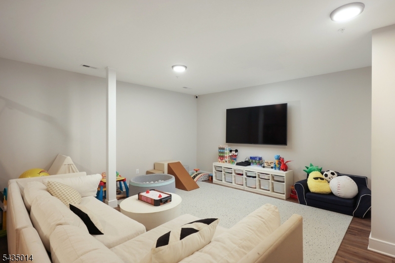 232 South St, Unit 3
