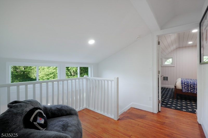 564 Highland Ave