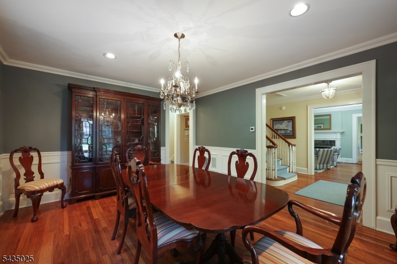 564 Highland Ave