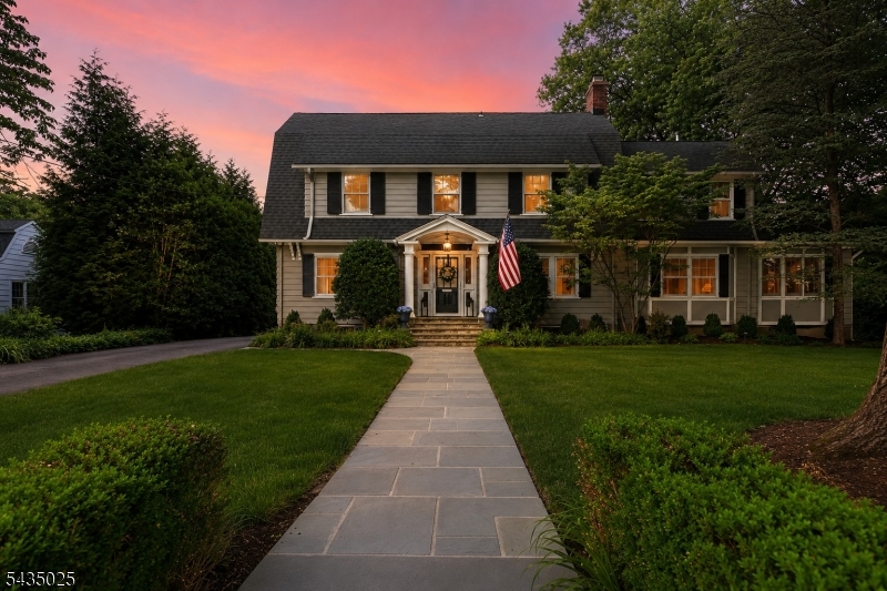 564 Highland Ave