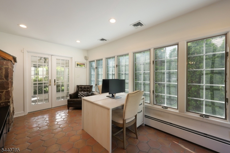 220 Wychwood Road