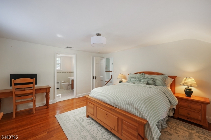 220 Wychwood Road
