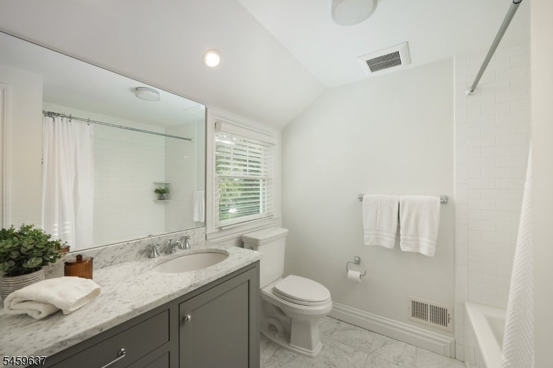 139 MountainView Drive
