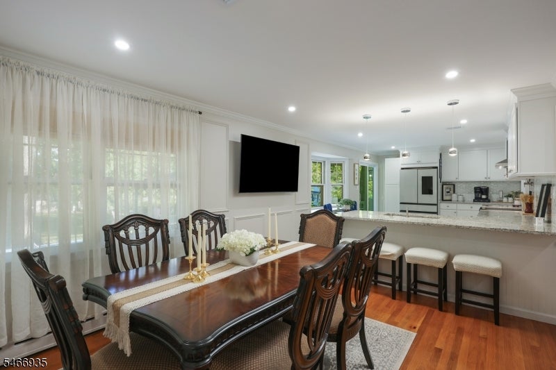 62 Guinard Dr