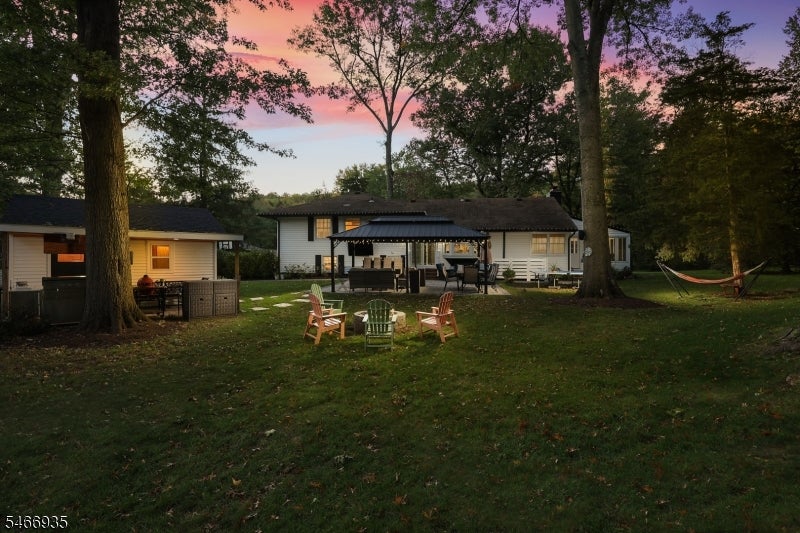 62 Guinard Dr